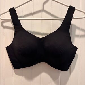 knix Black Catalyst Sports Bra